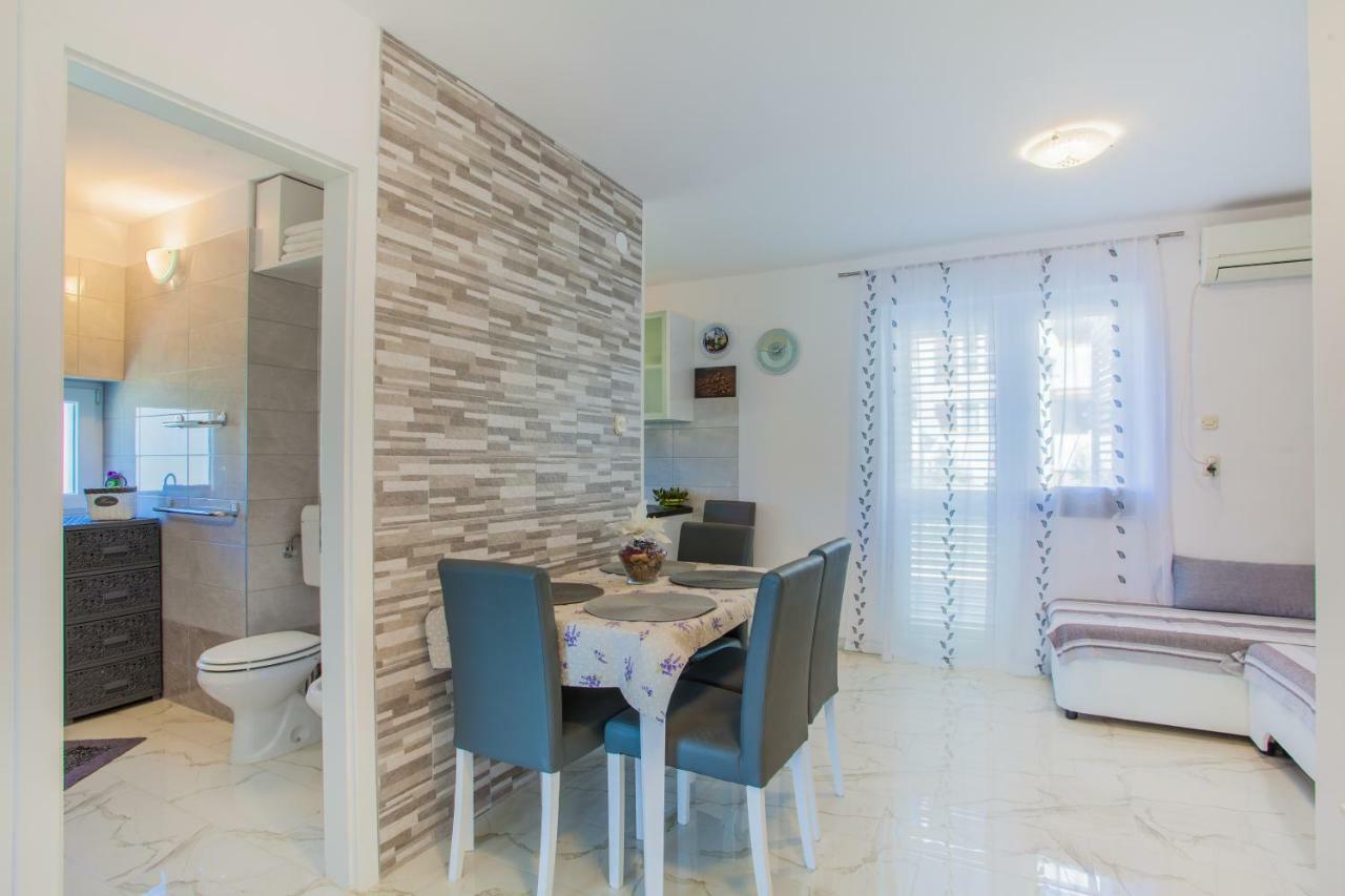 Apartment Sara - Cres Zewnętrze zdjęcie